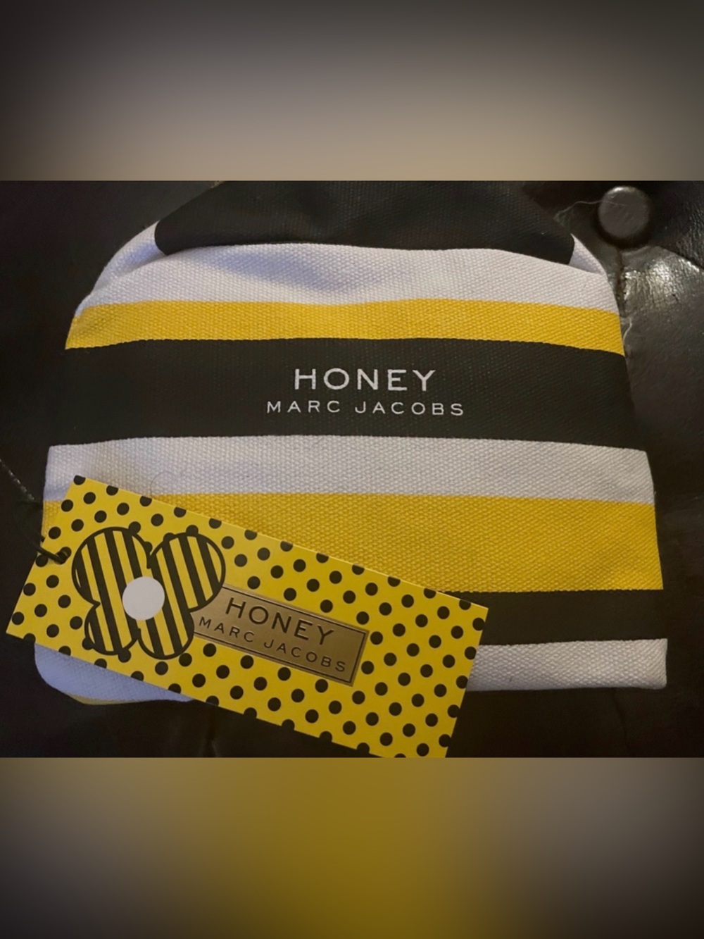 Marc Jacobs Honey Toiletry Case